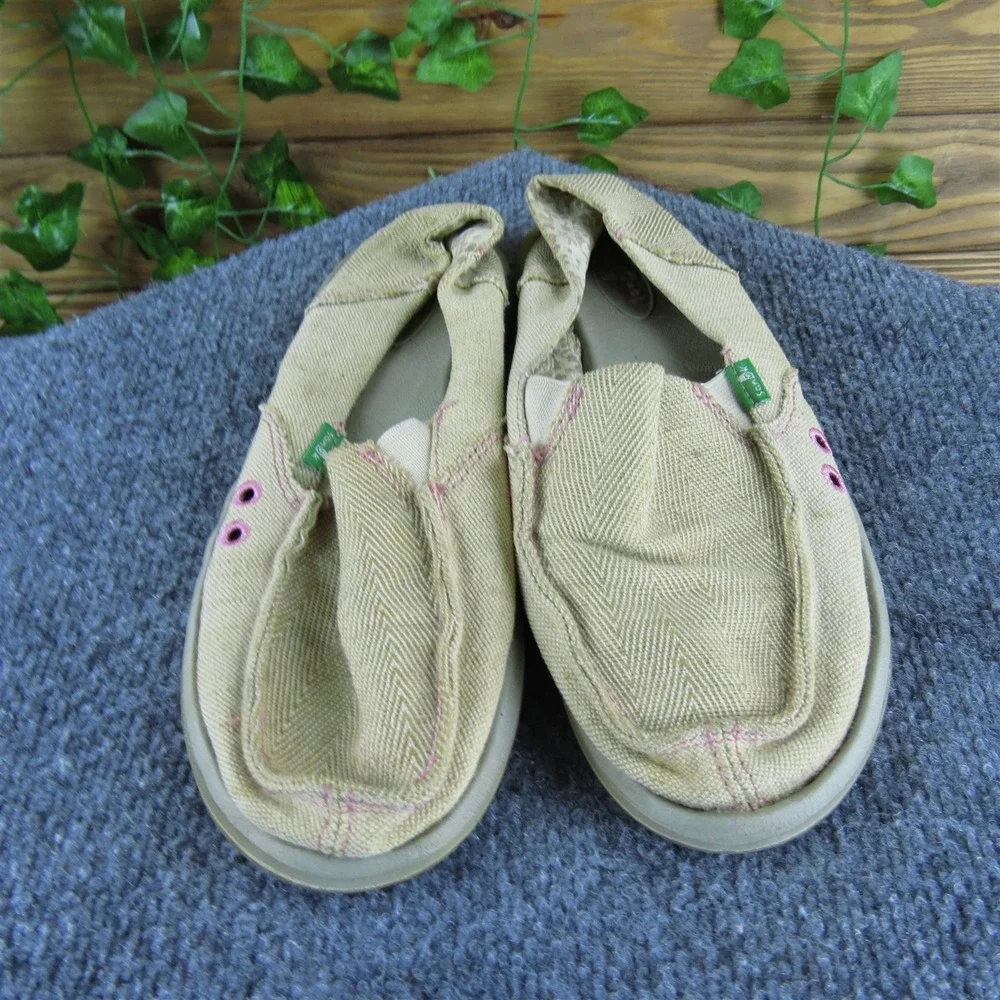 Sanuk Women  Loafer Beige Fabric‎ Sz 8 Medium Gently Used 2025